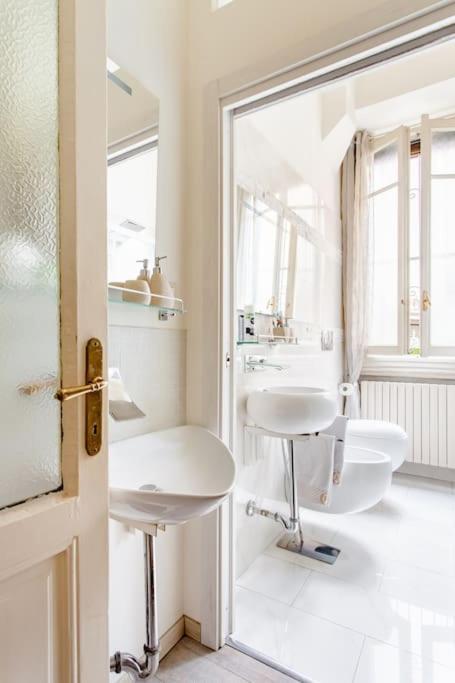 Exquisite Stay Via Crema Milan Bagian luar foto